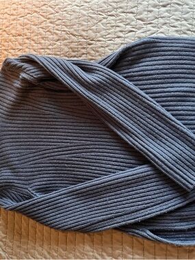 Vince Ribbed Sweater in Charcoal Gray